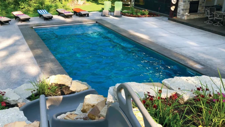Tahiti Pool