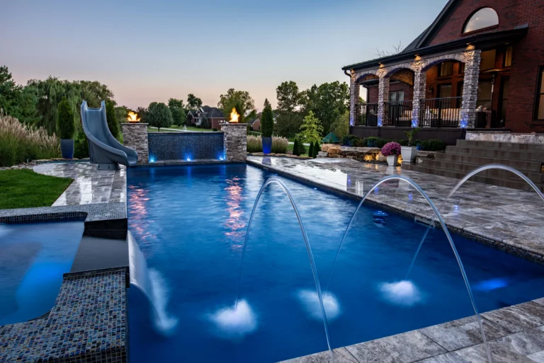 Tropic Pool